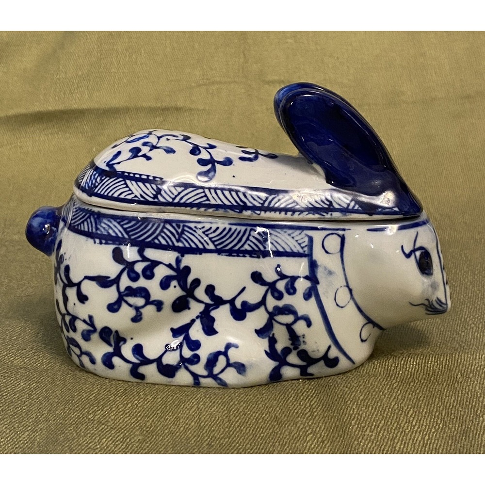 VNTG Delft Blue & White Bunny Trinket Candy Creamer Box Ceramic Easter Decor